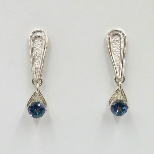 Click to view detail for DKC-2137 Earrings, Teardeops Aziotic Blue Topaz $112